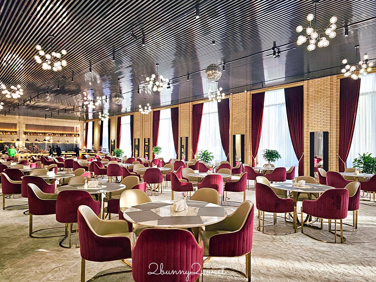 烏茲別克住宿【撒馬爾罕瑞享酒店 M&ouml;venpick Samarkand】交通便利、早餐超豐富的五星首選 @兔兒毛毛姊妹花