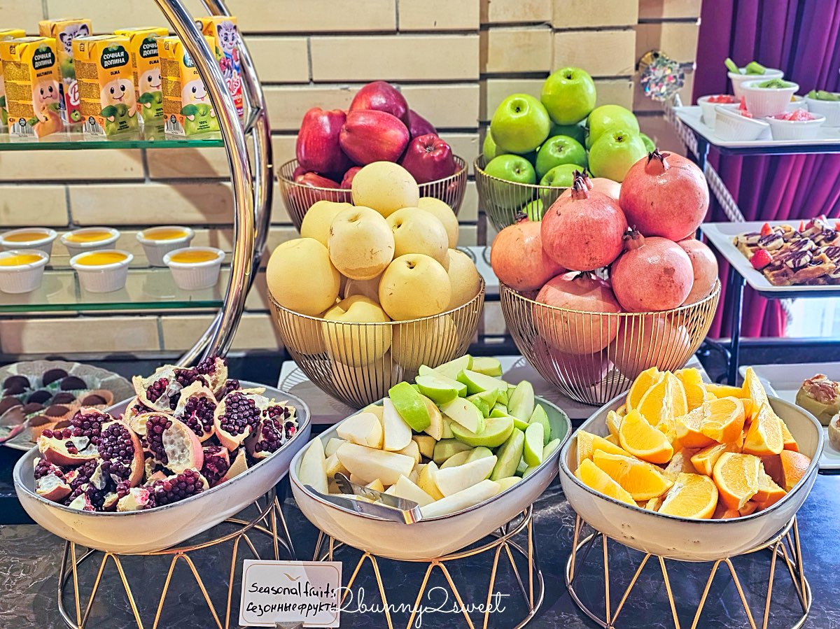 烏茲別克住宿【撒馬爾罕瑞享酒店 M&ouml;venpick Samarkand】交通便利、早餐超豐富的五星首選 @兔兒毛毛姊妹花