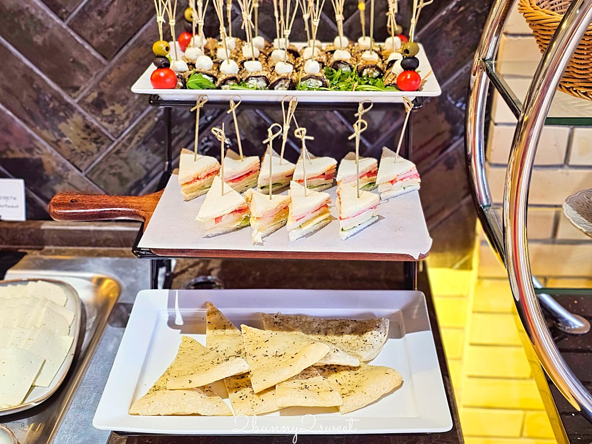 烏茲別克住宿【撒馬爾罕瑞享酒店 M&ouml;venpick Samarkand】交通便利、早餐超豐富的五星首選 @兔兒毛毛姊妹花