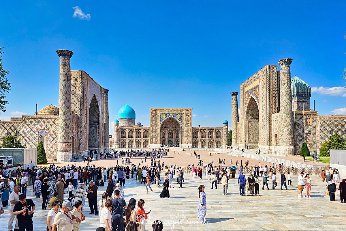 【雷吉斯坦廣場 Registan Square】撒馬爾罕必訪地標,三大學院、門票交通、夜景燈光秀、換裝體驗全攻略 @兔兒毛毛姊妹花 【雷吉斯坦廣場 Registan Square】撒馬爾罕必訪地標,三大學院、門票交通、夜景燈光秀、換裝體驗全攻略 @兔兒毛毛姊妹花
