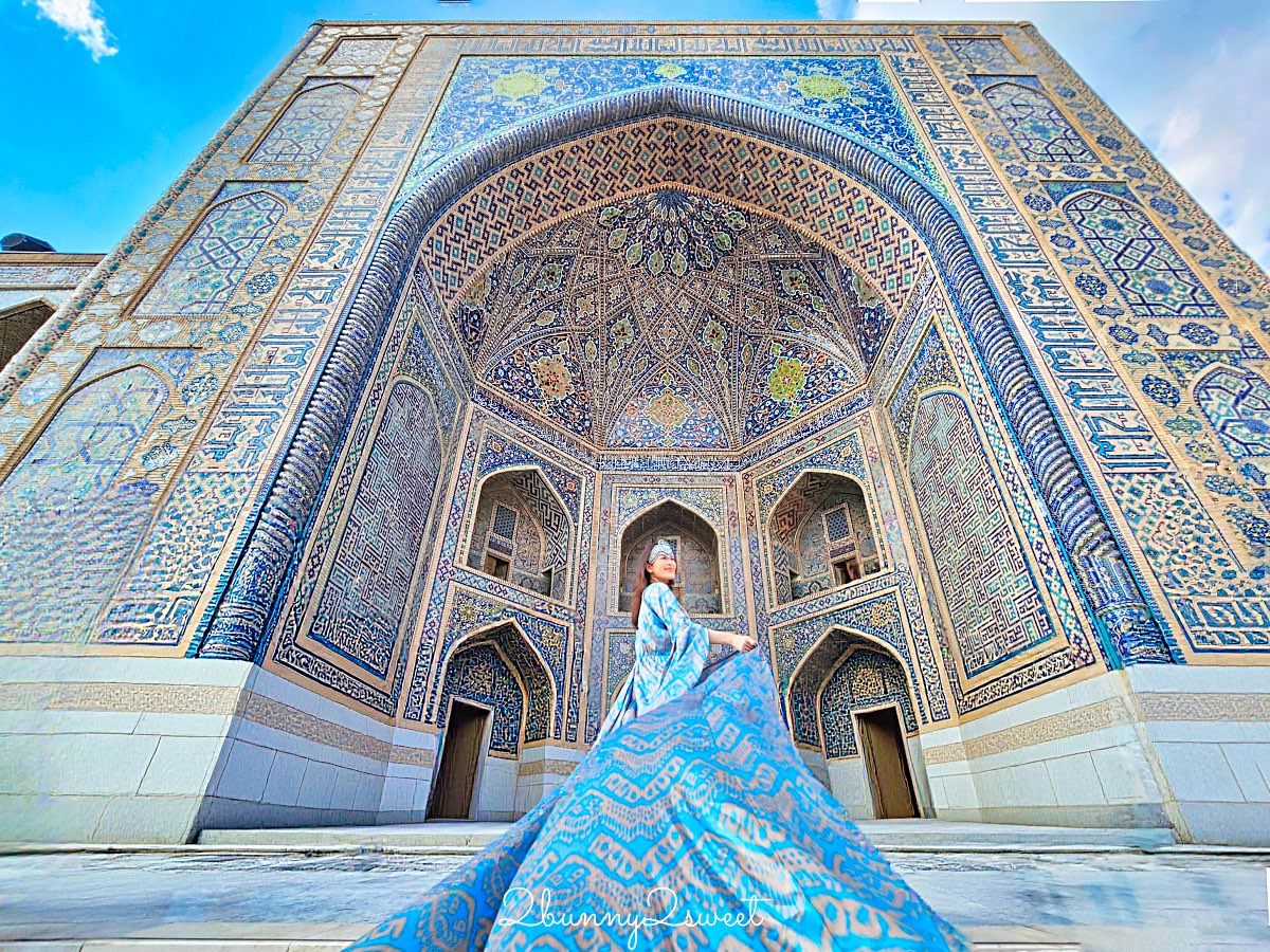 【雷吉斯坦廣場 Registan Square】撒馬爾罕必訪地標,三大學院、門票交通、夜景燈光秀、換裝體驗全攻略 @兔兒毛毛姊妹花 【雷吉斯坦廣場 Registan Square】撒馬爾罕必訪地標,三大學院、門票交通、夜景燈光秀、換裝體驗全攻略 @兔兒毛毛姊妹花