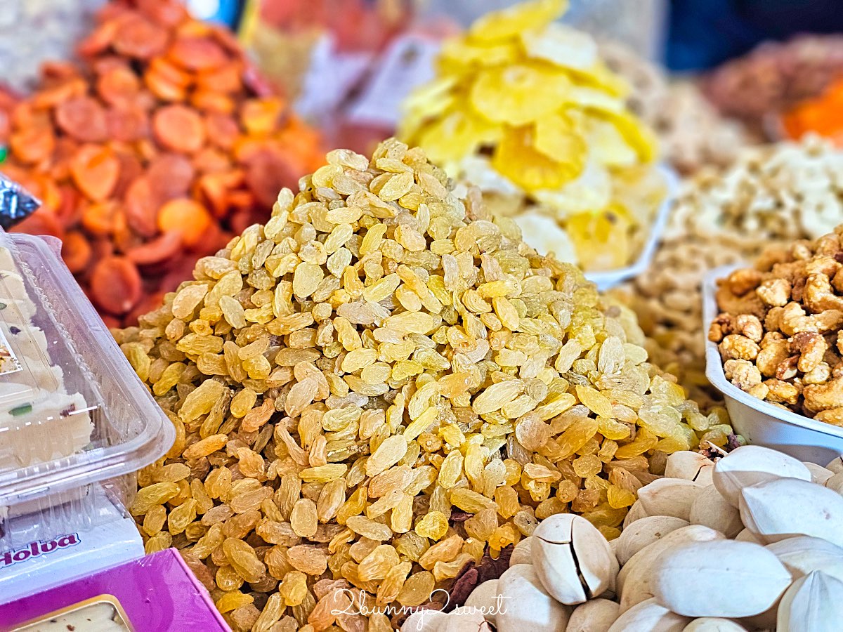 【Chorsu Bazaar 楚蘇市場】塔什干景點推薦｜藍色穹頂傳統市場、果乾堅果、窯烤麵包必買 @兔兒毛毛姊妹花