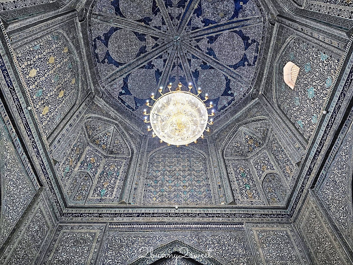 【帕拉萬·馬哈穆德陵墓 Pakhlavan Makhmud Mausoleum】希瓦古城最美綠色圓頂,走進絕美滿版青花瓷磚空間 @兔兒毛毛姊妹花 【帕拉萬·馬哈穆德陵墓 Pakhlavan Makhmud Mausoleum】希瓦古城最美綠色圓頂,走進絕美滿版青花瓷磚空間 @兔兒毛毛姊妹花