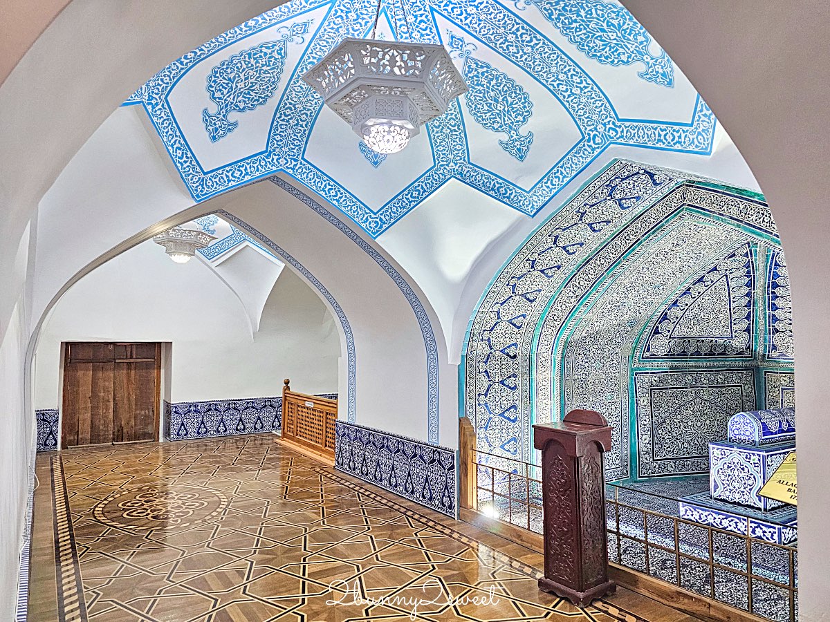 【帕拉萬·馬哈穆德陵墓 Pakhlavan Makhmud Mausoleum】希瓦古城最美綠色圓頂,走進絕美滿版青花瓷磚空間 @兔兒毛毛姊妹花 【帕拉萬·馬哈穆德陵墓 Pakhlavan Makhmud Mausoleum】希瓦古城最美綠色圓頂,走進絕美滿版青花瓷磚空間 @兔兒毛毛姊妹花