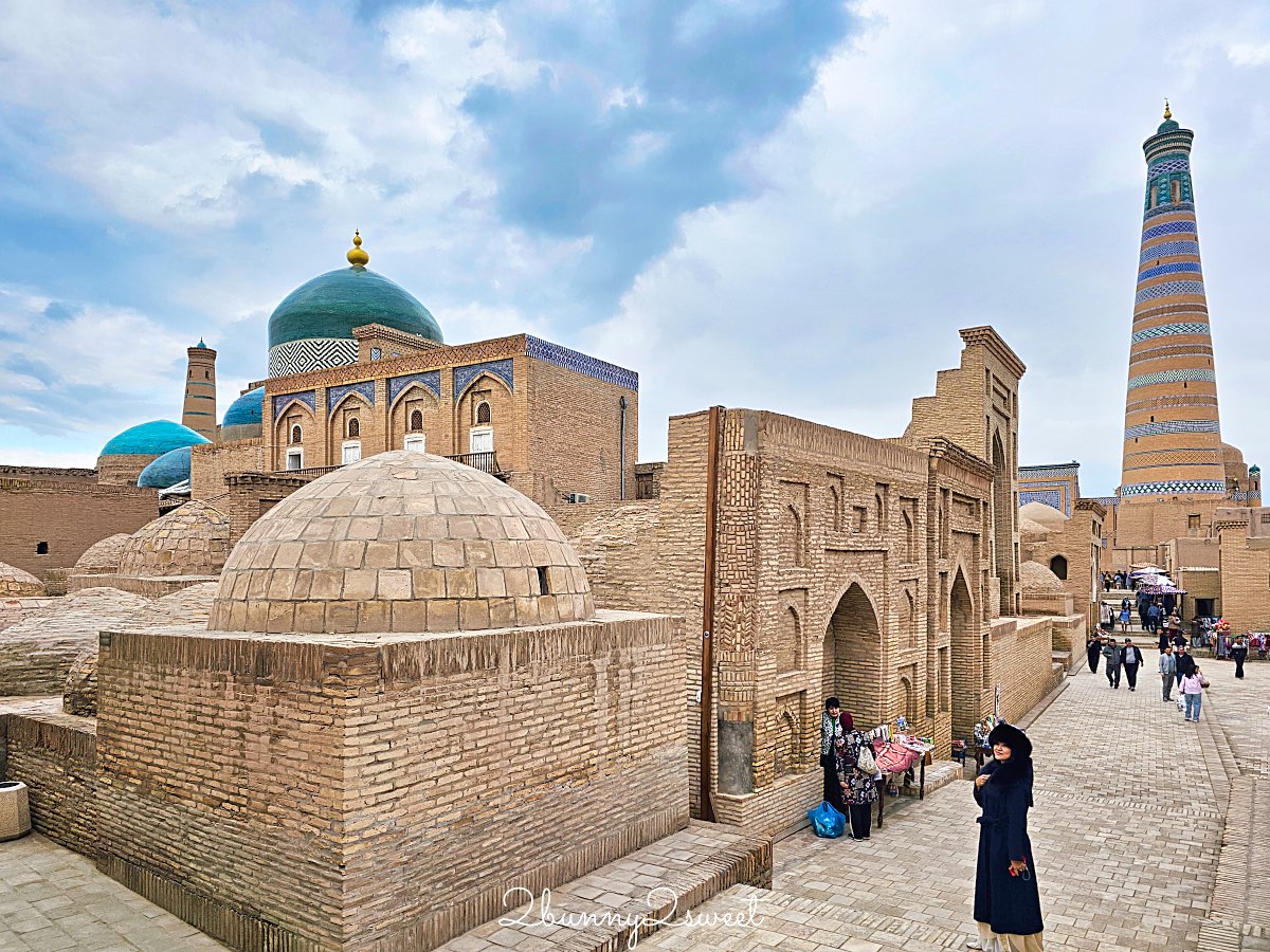 【帕拉萬·馬哈穆德陵墓 Pakhlavan Makhmud Mausoleum】希瓦古城最美綠色圓頂,走進絕美滿版青花瓷磚空間 @兔兒毛毛姊妹花 【帕拉萬·馬哈穆德陵墓 Pakhlavan Makhmud Mausoleum】希瓦古城最美綠色圓頂,走進絕美滿版青花瓷磚空間 @兔兒毛毛姊妹花