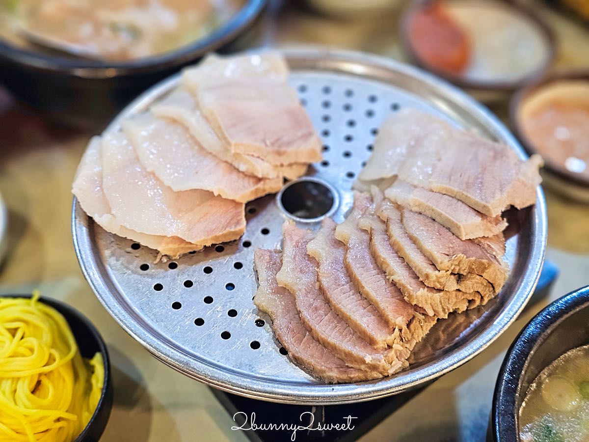 釜山西面美食》松亭三代豬肉湯飯｜西面豬肉湯飯一條街必吃70年老店，24小時營業 @兔兒毛毛姊妹花