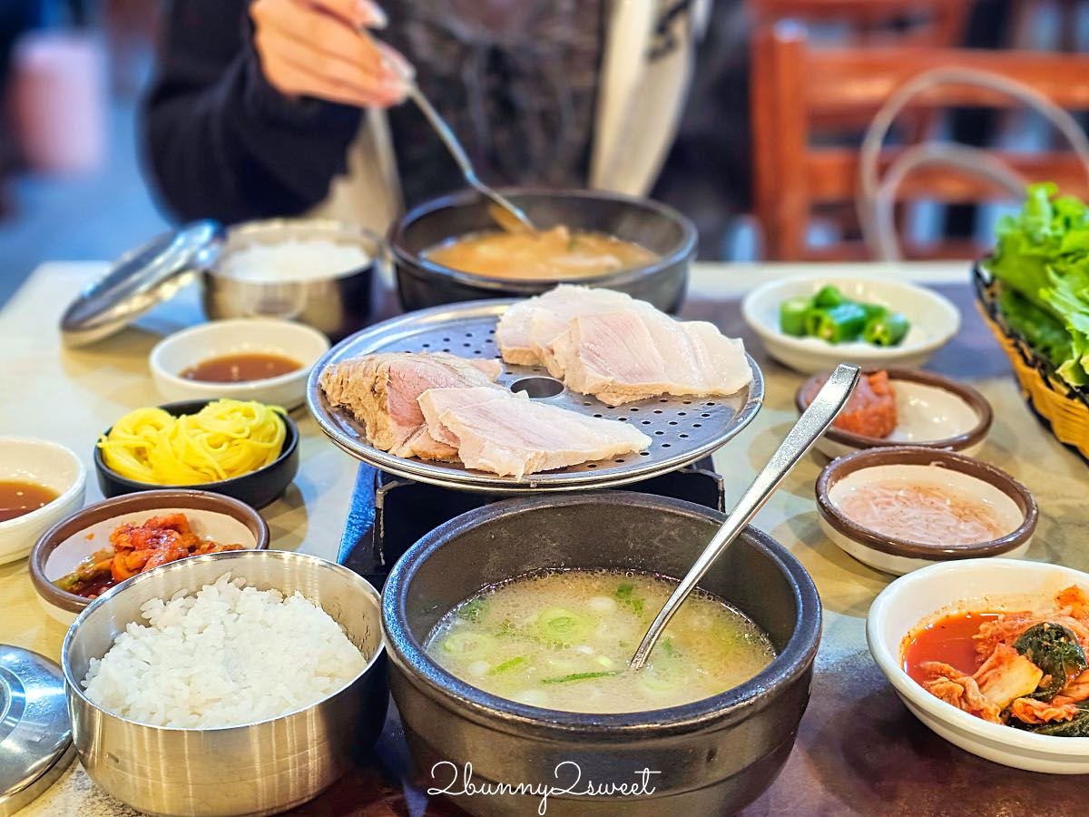 釜山西面美食》松亭三代豬肉湯飯｜西面豬肉湯飯一條街必吃70年老店，24小時營業 @兔兒毛毛姊妹花