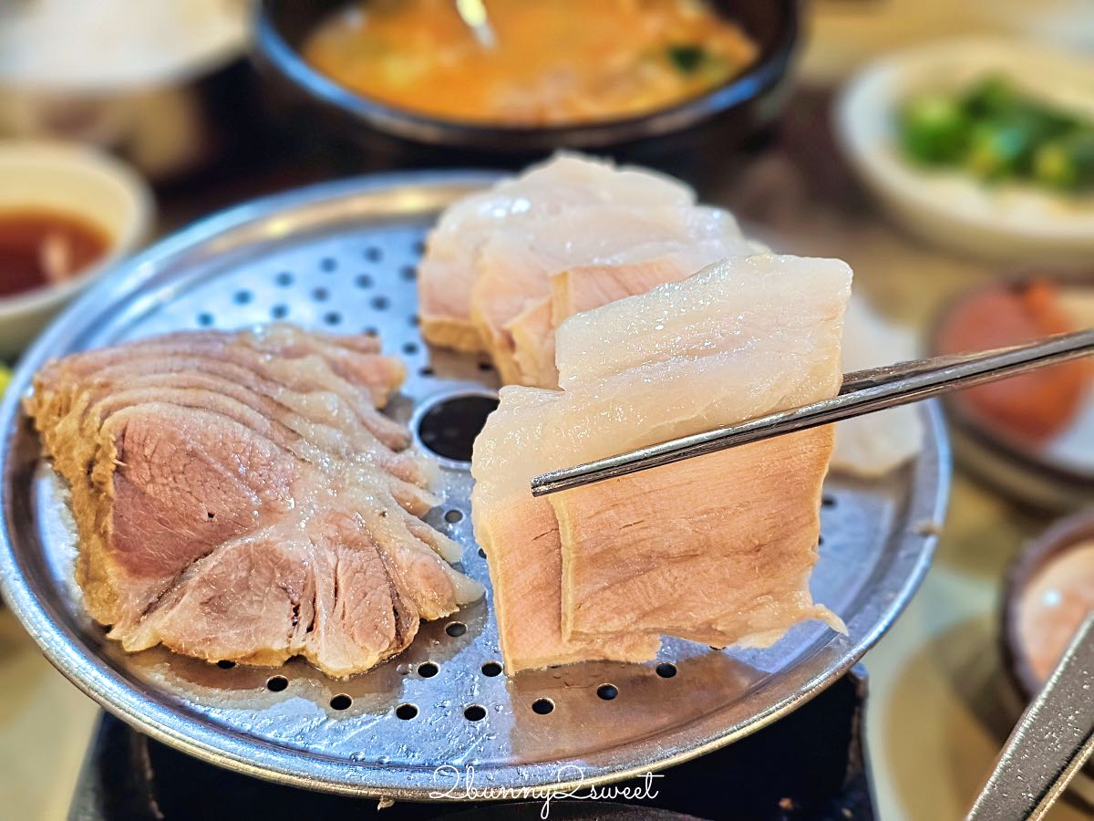 釜山西面美食》松亭三代豬肉湯飯｜西面豬肉湯飯一條街必吃70年老店，24小時營業 @兔兒毛毛姊妹花