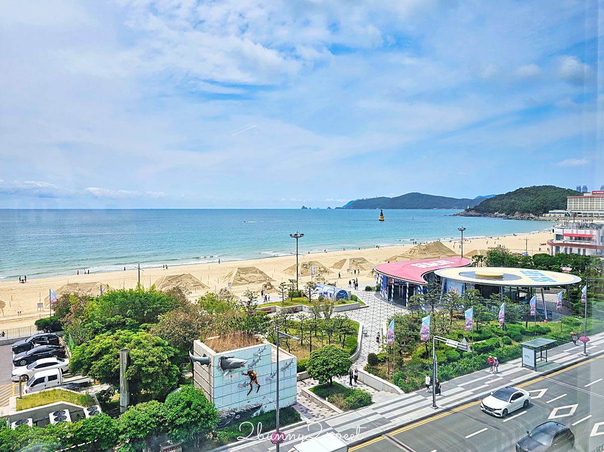 釜山海雲台海景咖啡廳 Working Holiday|海景第一排無敵窗景、班尼迪克蛋早午餐,點餐交通攻略 @兔兒毛毛姊妹花 釜山海雲台海景咖啡廳 Working Holiday|海景第一排無敵窗景、班尼迪克蛋早午餐,點餐交通攻略 @兔兒毛毛姊妹花
