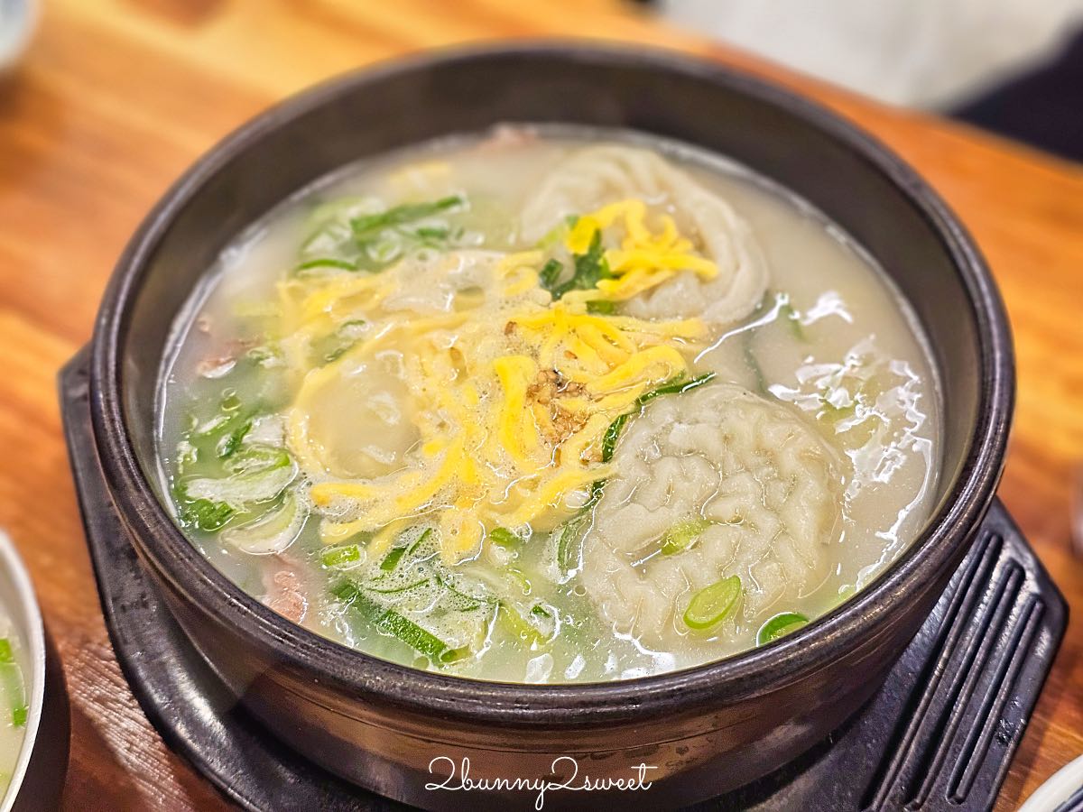 釜山南浦美食》南浦雪濃湯｜24小時營業、地鐵站步行2分鐘，有中文菜單的暖胃牛骨湯飯老店 @兔兒毛毛姊妹花