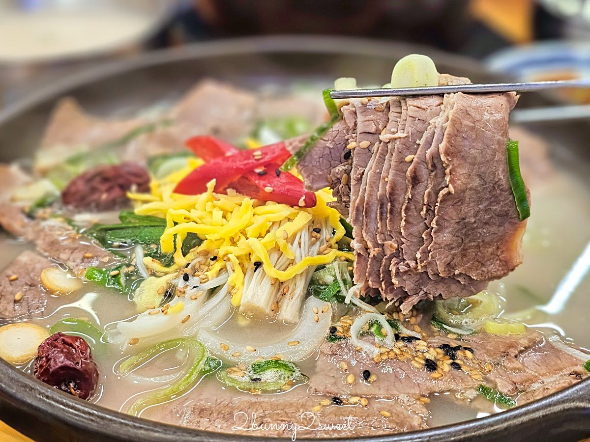 釜山南浦美食》南浦雪濃湯｜24小時營業、地鐵站步行2分鐘，有中文菜單的暖胃牛骨湯飯老店 @兔兒毛毛姊妹花
