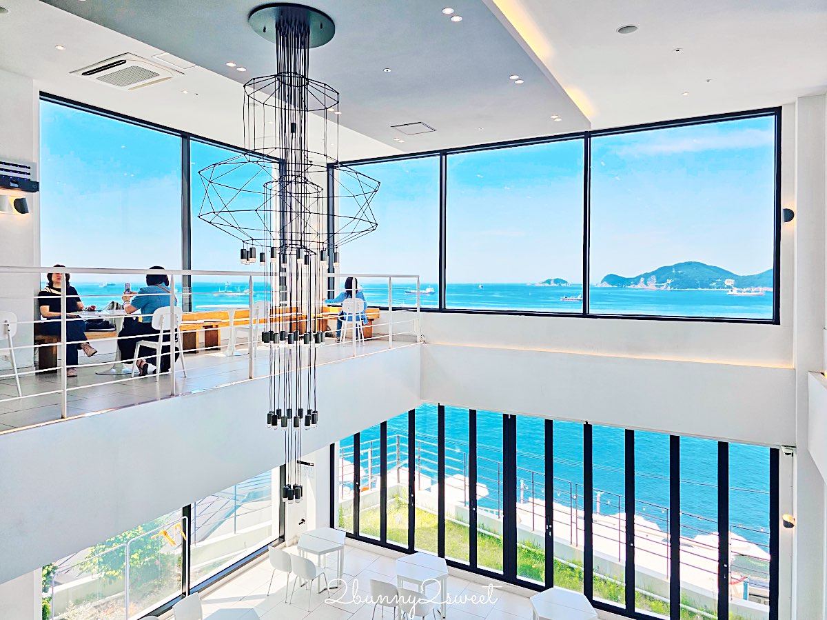釜山白淺灘咖啡廳｜Aether海景咖啡廳開箱，270度無敵海景＋人氣早午餐，影島必訪景觀咖啡廳 @兔兒毛毛姊妹花