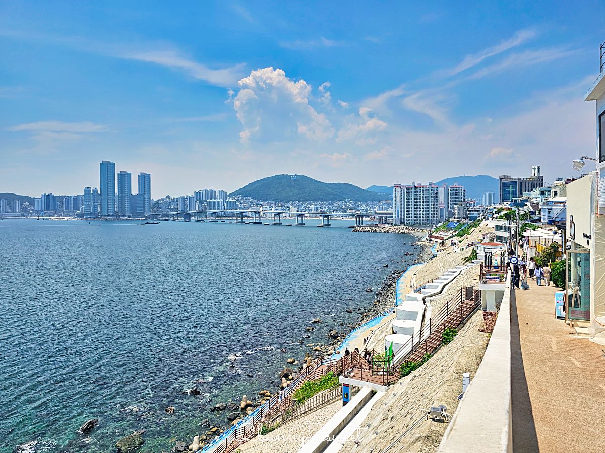 【白淺灘文化村】釜山影島必去景點!海景步道、彩色隧道+交通攻略 @兔兒毛毛姊妹花 【白淺灘文化村】釜山影島必去景點!海景步道、彩色隧道+交通攻略 @兔兒毛毛姊妹花