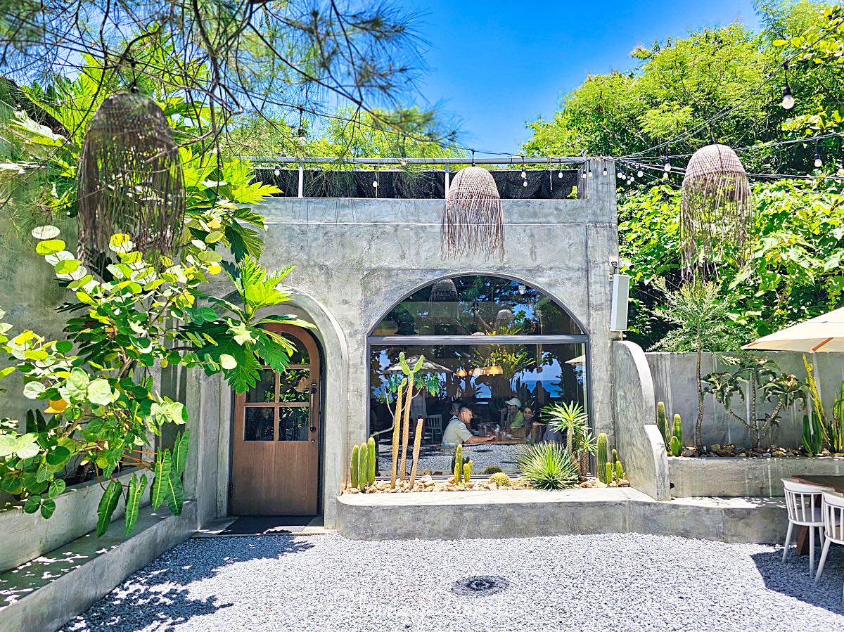 【山下陳涼】花蓮壽豐美食！海景第一排泰式料理、菜單價格＋訂位攻略 @兔兒毛毛姊妹花