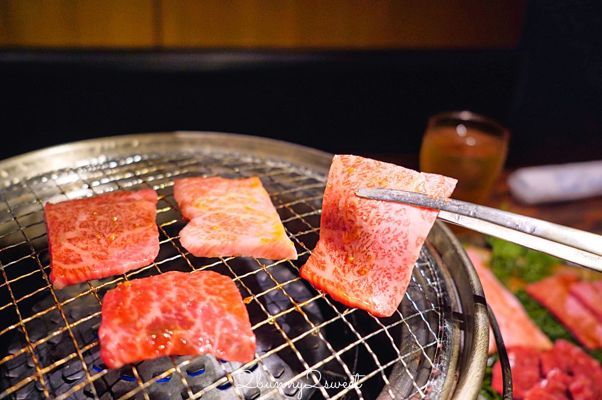【燒肉力丸】大阪燒肉吃到飽推薦｜高CP值和牛燒肉吃到飽，一人也能吃！南海難波店開箱 @兔兒毛毛姊妹花