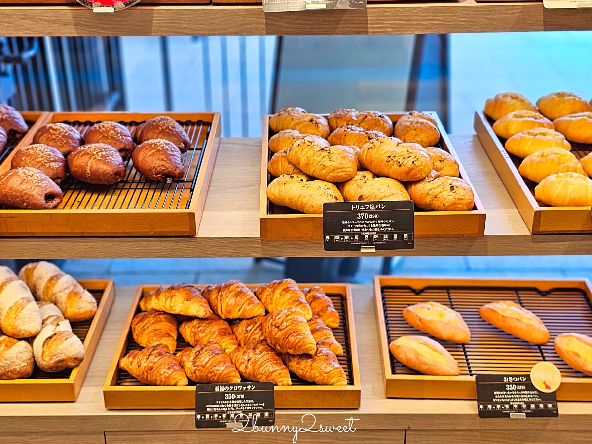 【LE PAN 神戶港總本店】神戶最美麵包店推薦,足湯咖啡、現烤麵包、甜點蛋糕一次滿足 @兔兒毛毛姊妹花 【LE PAN 神戶港總本店】神戶最美麵包店推薦,足湯咖啡、現烤麵包、甜點蛋糕一次滿足 @兔兒毛毛姊妹花