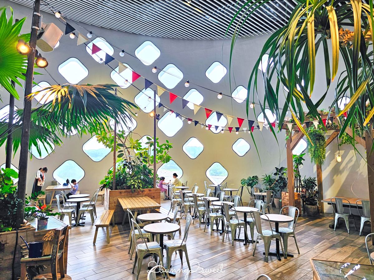 【水生美世界 NIFREL】大阪室內景點 EXPOCITY 必玩！活生生的博物館，結合水族館、動物園、美術館完整攻略 @兔兒毛毛姊妹花