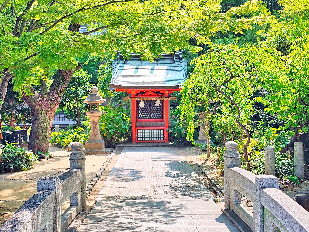 【生田神社】神戶景點推薦｜1800年歷史神社、結緣能量景點、水占籤、交通攻略 @兔兒毛毛姊妹花