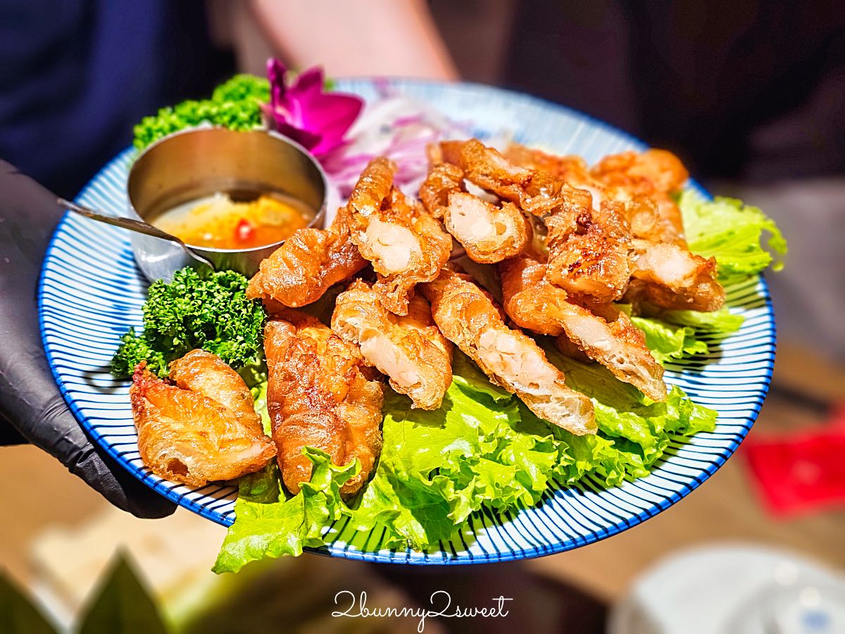 【星曜雞湯】中山站美食推薦！台北雞湯火鍋必吃鮑魚金湯，父親節活動、龍蝦買一送一優惠 @兔兒毛毛姊妹花