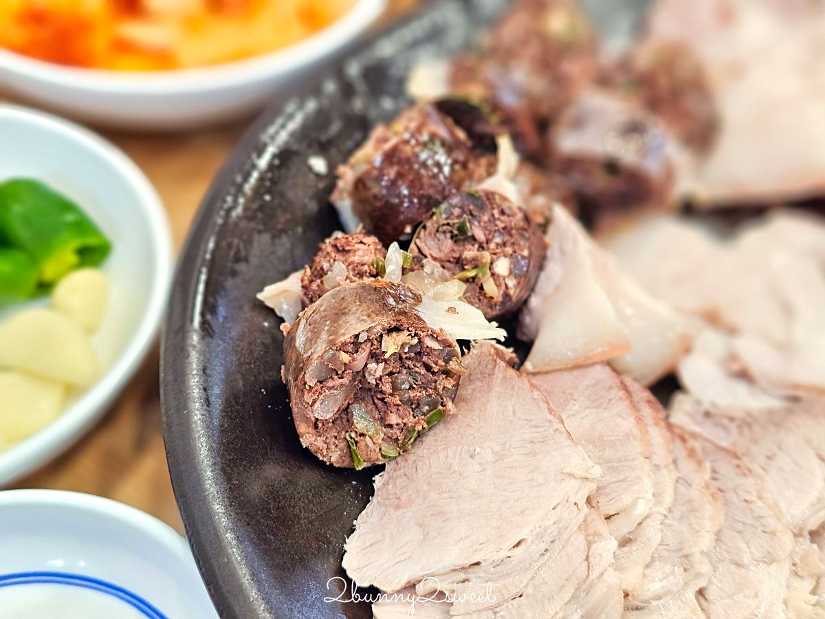 【兄弟傳統豬肉湯飯】釜山海雲台50年老字號美食！海雲台市場傳統豬肉湯飯不用排隊 @兔兒毛毛姊妹花