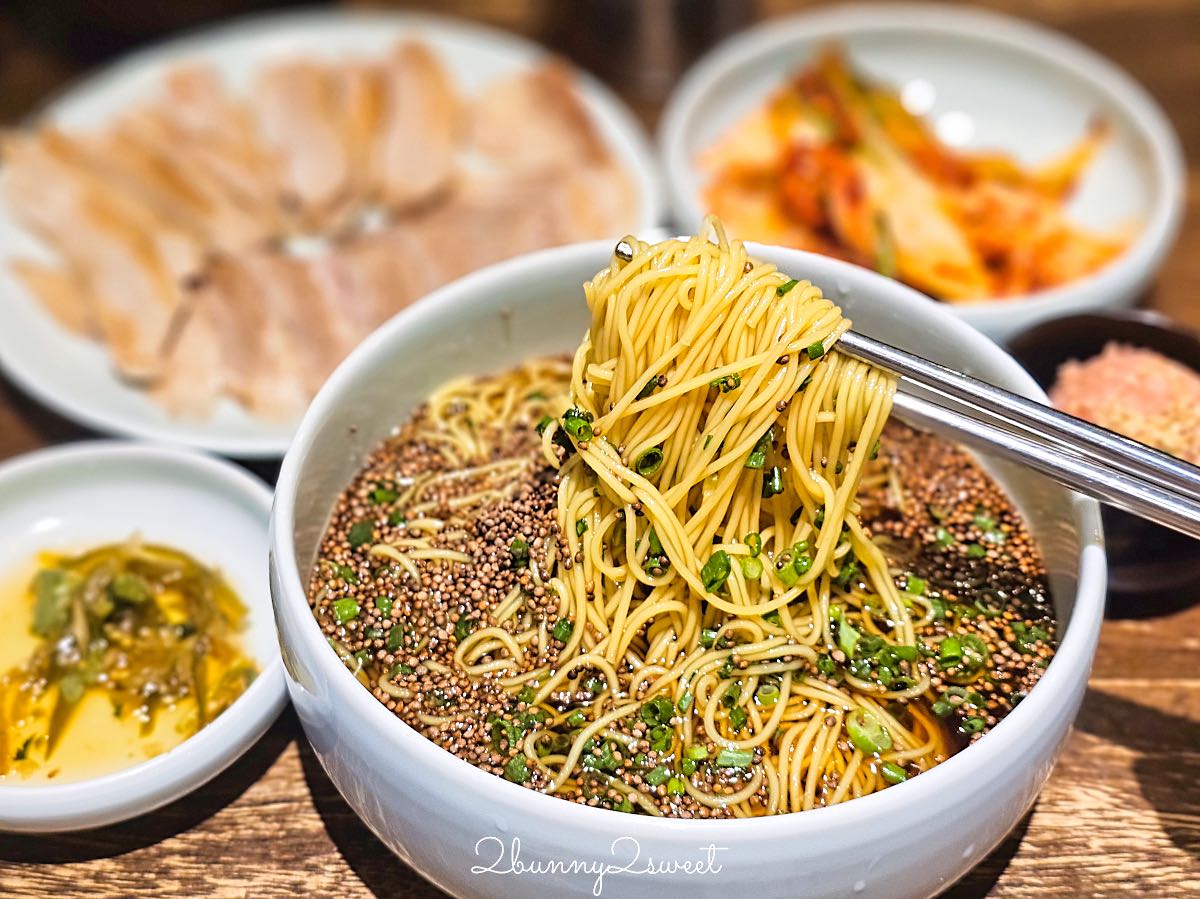 【嚴湧帛豬肉湯飯海雲台店】釜山必吃豬肉湯飯!海雲台早餐推薦,釜山式、密陽式雙湯頭 @兔兒毛毛姊妹花 【嚴湧帛豬肉湯飯海雲台店】釜山必吃豬肉湯飯!海雲台早餐推薦,釜山式、密陽式雙湯頭 @兔兒毛毛姊妹花