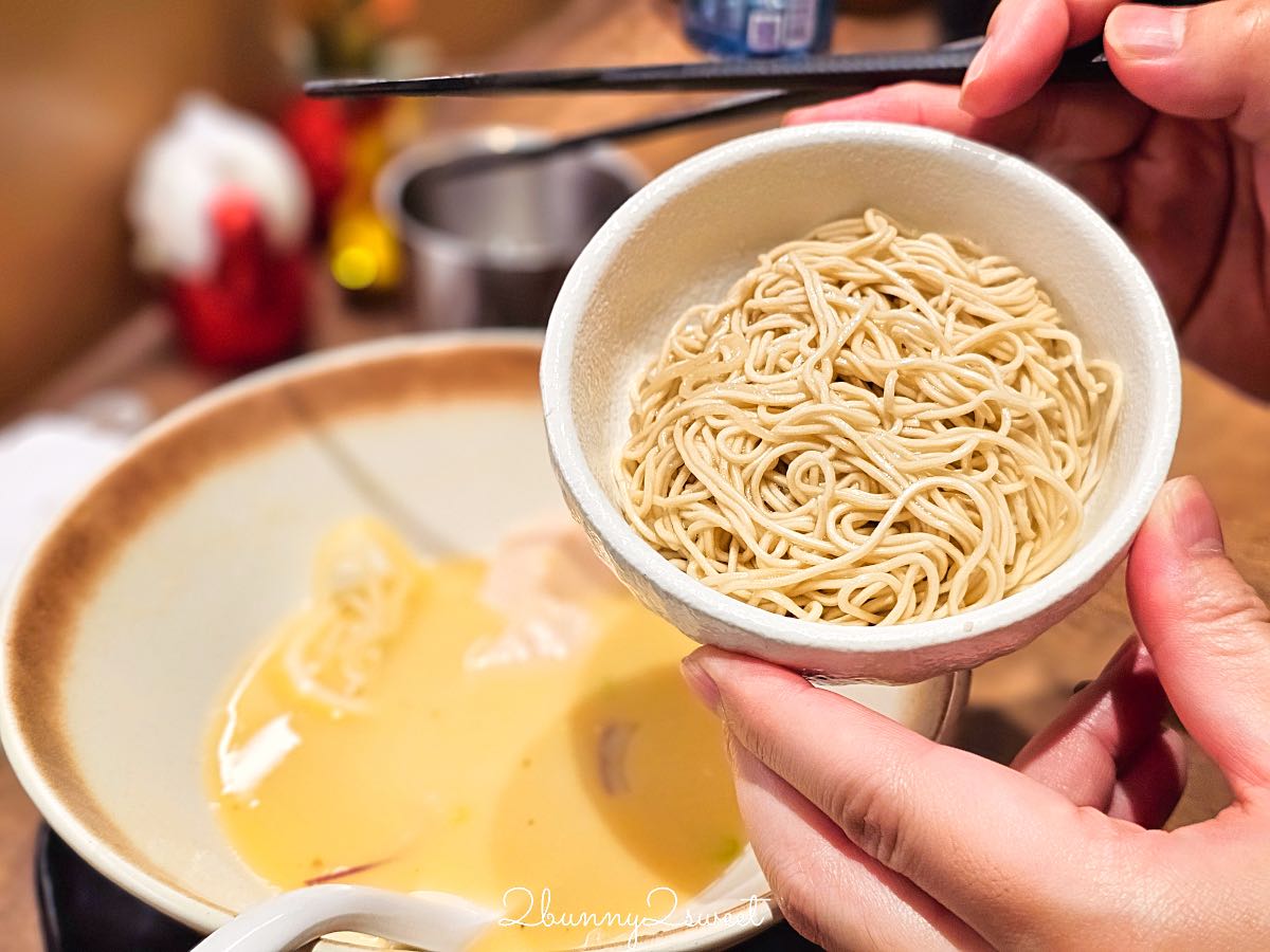 【麵屋鶴立】中山站拉麵推薦！濃郁雞白湯、雞豬鴨三種叉燒，免費加麵一次 @兔兒毛毛姊妹花