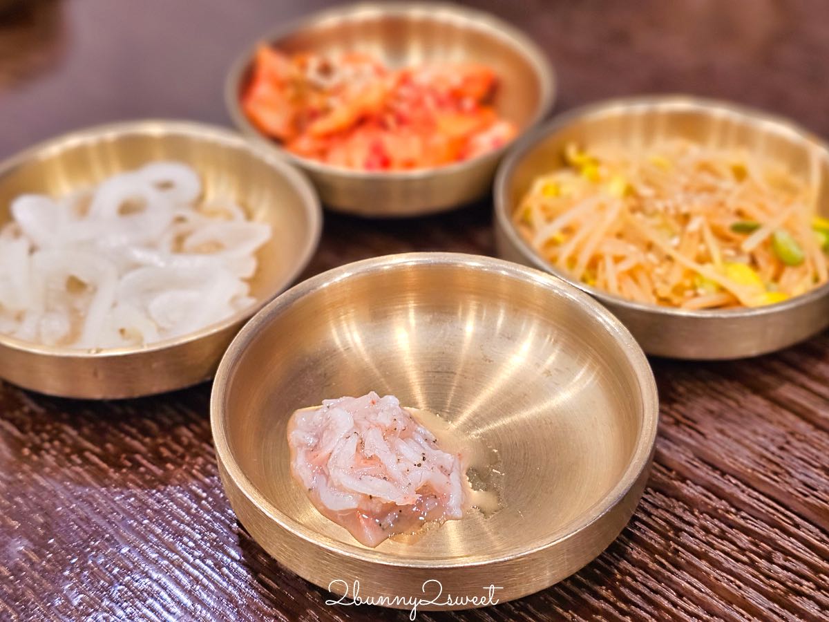 【釜山湯飯 부산국밥】南京三民美食推薦,韓國人開的道地豬肉湯飯,濃郁豬骨湯配蝦醬超對味 @兔兒毛毛姊妹花 【釜山湯飯 부산국밥】南京三民美食推薦,韓國人開的道地豬肉湯飯,濃郁豬骨湯配蝦醬超對味 @兔兒毛毛姊妹花