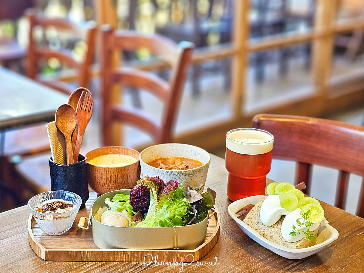 【卜卜商店】中山站美食:赤峰街老宅咖啡廳,藏在二樓的復古空間,鹹食、甜點一次吃 @兔兒毛毛姊妹花 【卜卜商店】中山站美食:赤峰街老宅咖啡廳,藏在二樓的復古空間,鹹食、甜點一次吃 @兔兒毛毛姊妹花