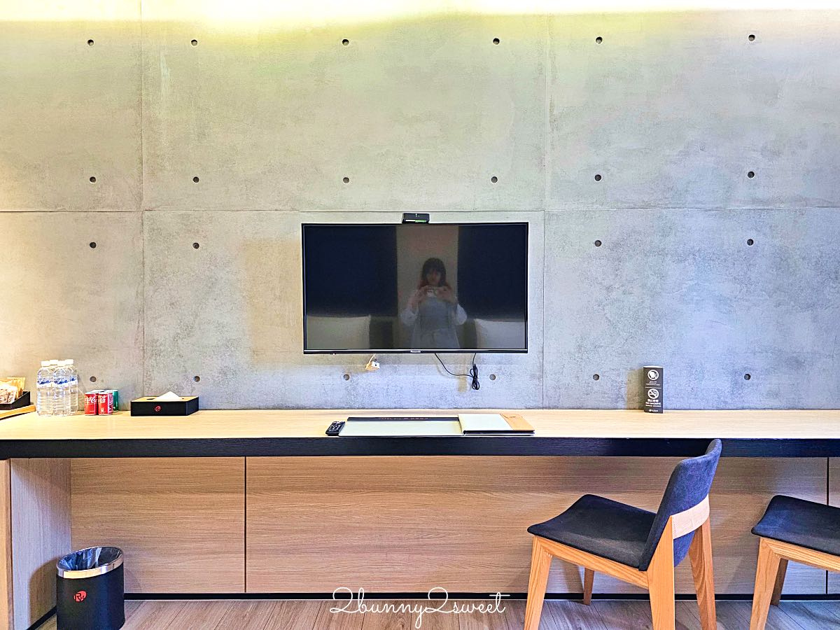 【HOTEL R14 巨蛋旅店】高雄巨蛋住宿推薦!捷運站步行1分鐘、兩大床家庭房、蔬食自助早餐開箱 @兔兒毛毛姊妹花 【HOTEL R14 巨蛋旅店】高雄巨蛋住宿推薦!捷運站步行1分鐘、兩大床家庭房、蔬食自助早餐開箱 @兔兒毛毛姊妹花