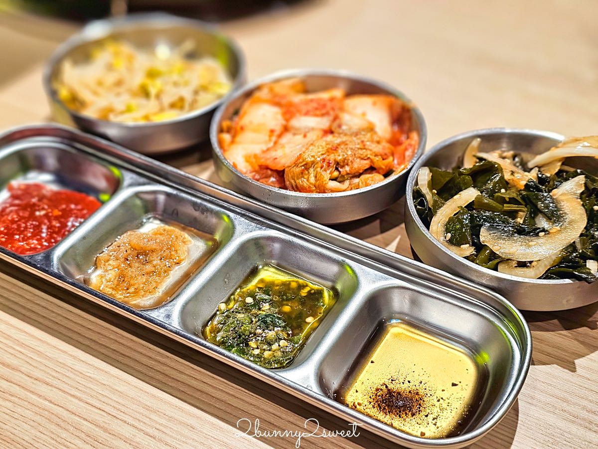 【SSAM 韓式燒肉專門店 遠東大巨蛋店】台北大巨蛋美食推薦,專人代烤韓式豬肉拼盤必吃枕頭肉 @兔兒毛毛姊妹花 【SSAM 韓式燒肉專門店 遠東大巨蛋店】台北大巨蛋美食推薦,專人代烤韓式豬肉拼盤必吃枕頭肉 @兔兒毛毛姊妹花