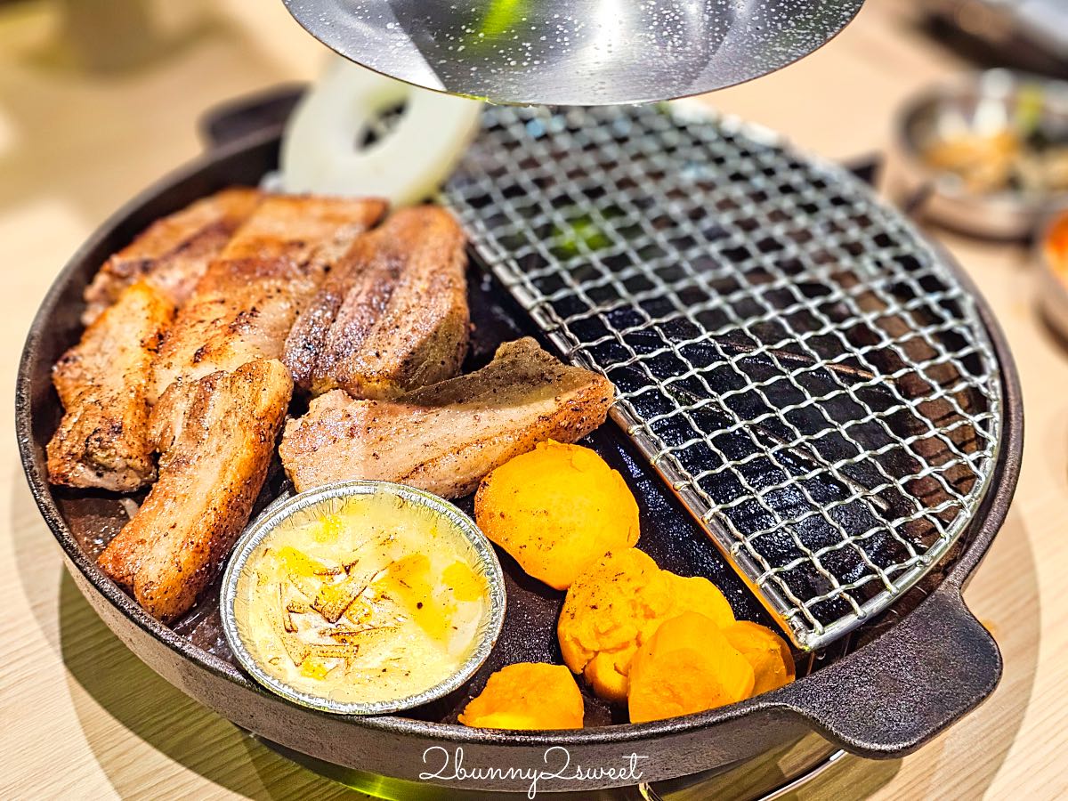 【SSAM 韓式燒肉專門店 遠東大巨蛋店】台北大巨蛋美食推薦,專人代烤韓式豬肉拼盤必吃枕頭肉 @兔兒毛毛姊妹花 【SSAM 韓式燒肉專門店 遠東大巨蛋店】台北大巨蛋美食推薦,專人代烤韓式豬肉拼盤必吃枕頭肉 @兔兒毛毛姊妹花