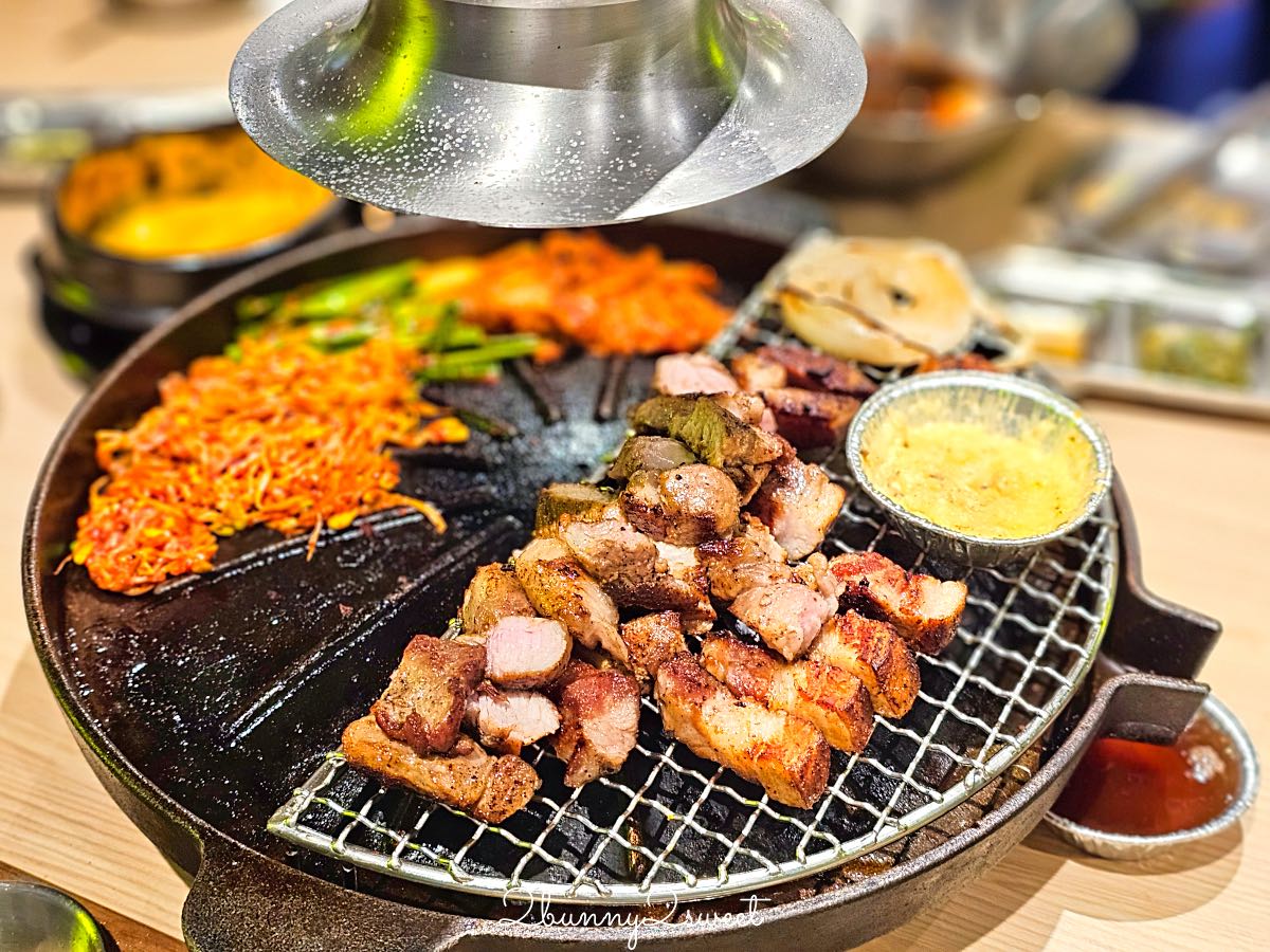 【SSAM 韓式燒肉專門店 遠東大巨蛋店】台北大巨蛋美食推薦，專人代烤韓式豬肉拼盤必吃枕頭肉 @兔兒毛毛姊妹花