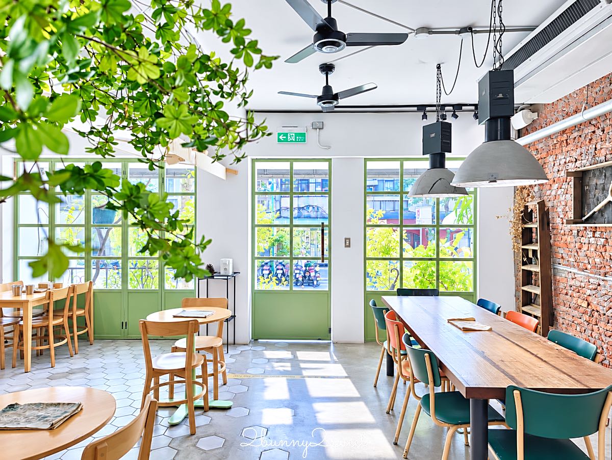 【松果院子】台北民生社區美食|富錦街綠意餐廳,手工寬麵、早午餐與下午茶 @兔兒毛毛姊妹花 【松果院子】台北民生社區美食|富錦街綠意餐廳,手工寬麵、早午餐與下午茶 @兔兒毛毛姊妹花