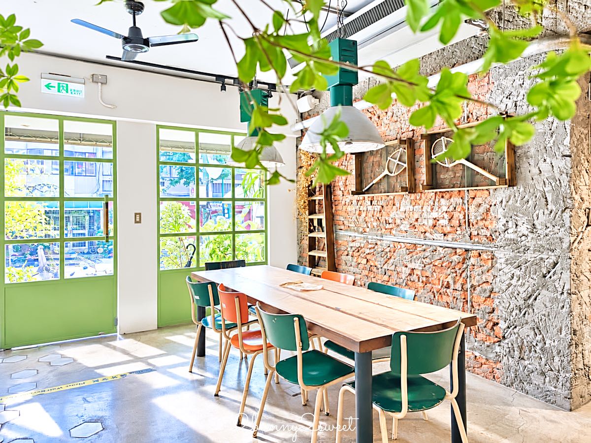 【松果院子】台北民生社區美食|富錦街綠意餐廳,手工寬麵、早午餐與下午茶 @兔兒毛毛姊妹花 【松果院子】台北民生社區美食|富錦街綠意餐廳,手工寬麵、早午餐與下午茶 @兔兒毛毛姊妹花