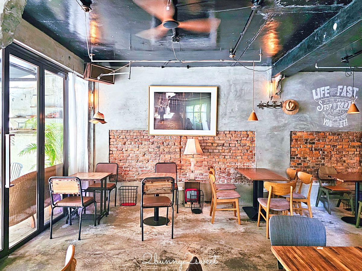 【2J Cafe】台北大安森林公園咖啡廳|大安站藤蔓老宅餐廳、正餐鹹食與復古工業風空間 @兔兒毛毛姊妹花 【2J Cafe】台北大安森林公園咖啡廳|大安站藤蔓老宅餐廳、正餐鹹食與復古工業風空間 @兔兒毛毛姊妹花