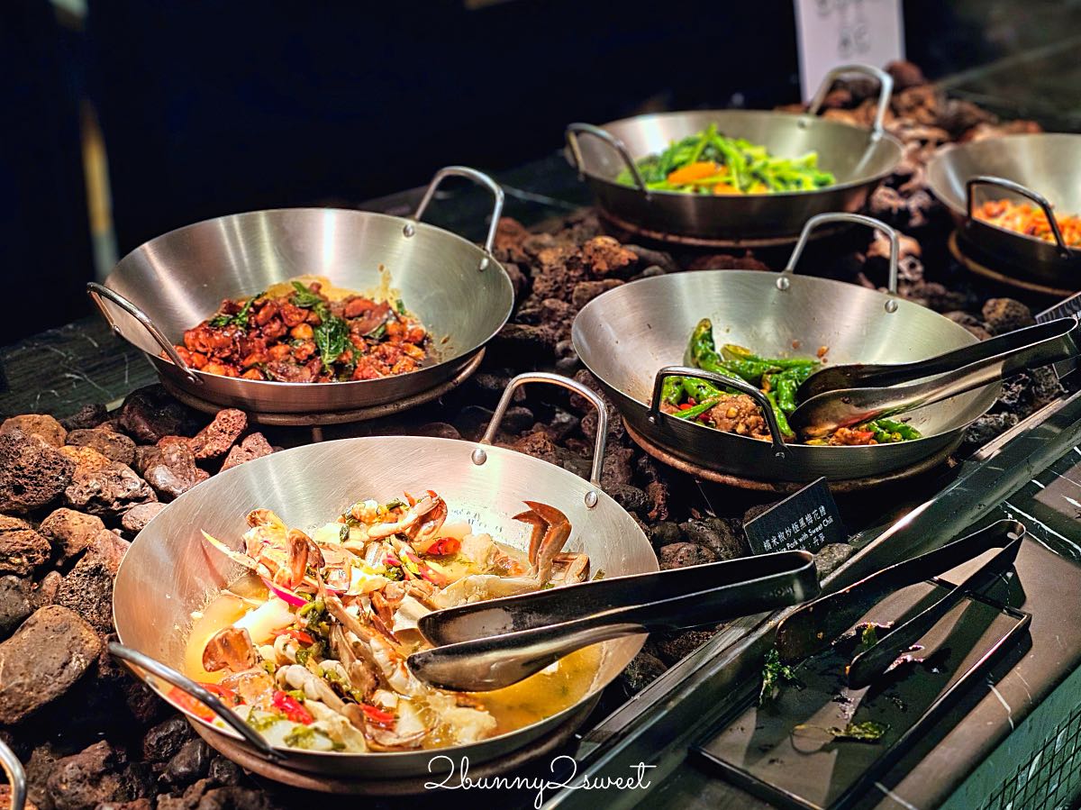 【台北晶華酒店栢麗廳】Buffet 吃到飽推薦！螃蟹海鮮、生魚片、現切爐烤牛排、炙燒握壽司一次吃 @兔兒毛毛姊妹花