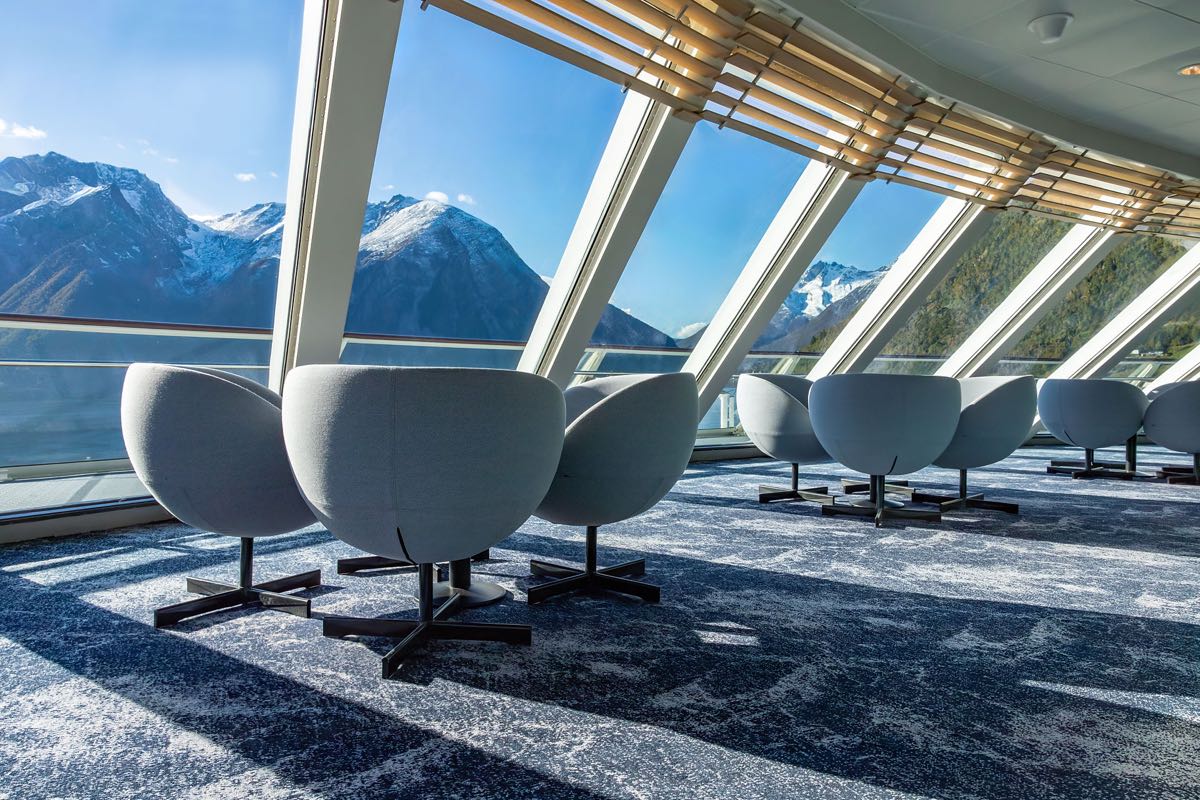 【挪威極光郵輪攻略】Havila、Hurtigruten 怎麼選?航線、費用、艙房、極光季節與訂票比較 @兔兒毛毛姊妹花 【挪威極光郵輪攻略】Havila、Hurtigruten 怎麼選?航線、費用、艙房、極光季節與訂票比較 @兔兒毛毛姊妹花