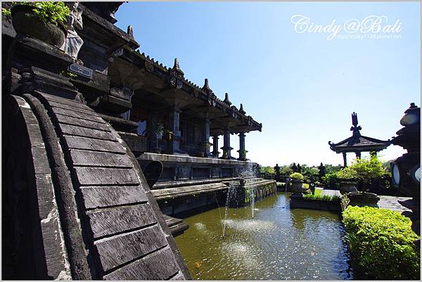 [Bali 2012] 紀錄峇里島血淚革命史的『小婆羅浮屠』 @兔兒毛毛姊妹花