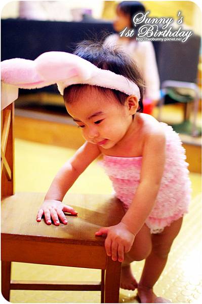 [小兔。1Y0M+] 失控的小壽星。混亂的生日趴 @兔兒毛毛姊妹花