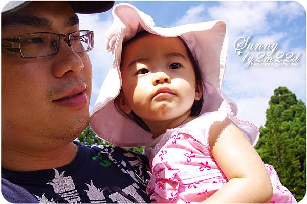 [小兔。1Y2M+] 揪伴清境避暑趣~台中小義大利美食&清境小瑞士風車節 @兔兒毛毛姊妹花