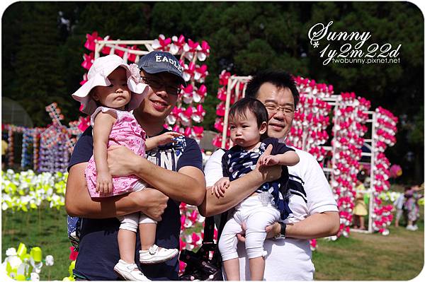 [小兔。1Y2M+] 揪伴清境避暑趣~台中小義大利美食&清境小瑞士風車節 @兔兒毛毛姊妹花