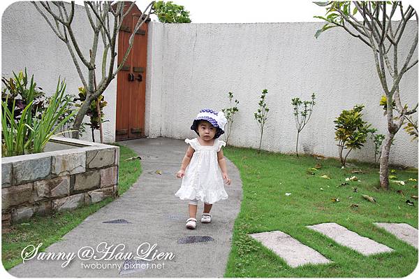 [小兔。1Y2M+] 慢遊洄瀾~很有度假 feel 的峇里情人 Villa @兔兒毛毛姊妹花