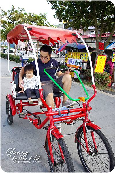 [兔兒遊台北。1Y5M+] 桃樂絲森林變身小泥人+八里左岸騎車兜風 @兔兒毛毛姊妹花