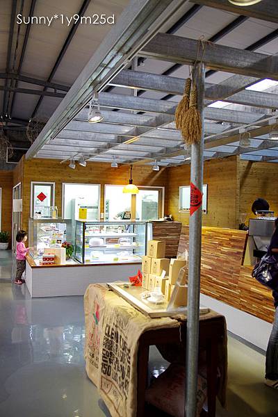 [兔兒遊台北。1Y9M+] 北投半日遊~穀倉喝咖啡@『拾米屋』+溫泉博物館快閃遊+『新秀閣』泡湯 @兔兒毛毛姊妹花