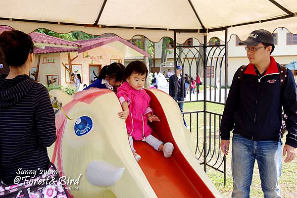 [親子餐廳。新竹] 好開心的同學會@森林鳥花園 @兔兒毛毛姊妹花