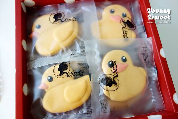 [毛毛。3M+] 收涎囉!! 超可愛的『Cookie Queens』手工糖霜收涎餅乾 @兔兒毛毛姊妹花