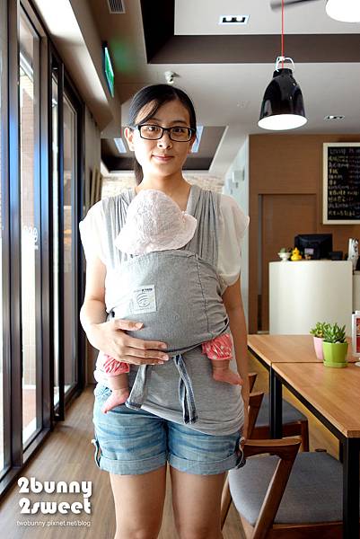 [好物。敗家] 輕薄、好背又安全的『Baby K’tan Carrier』雙肩式親密背巾 @兔兒毛毛姊妹花