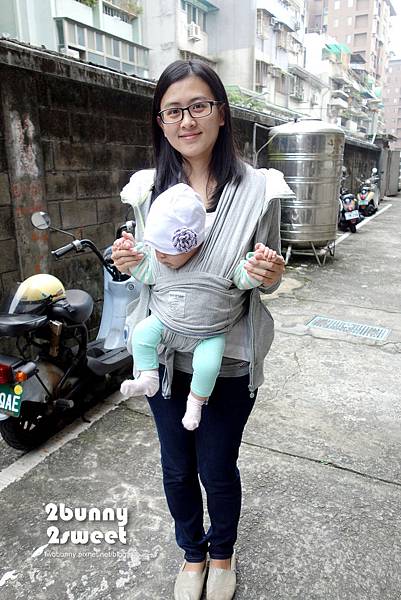 [好物。敗家] 輕薄、好背又安全的『Baby K’tan Carrier』雙肩式親密背巾 @兔兒毛毛姊妹花