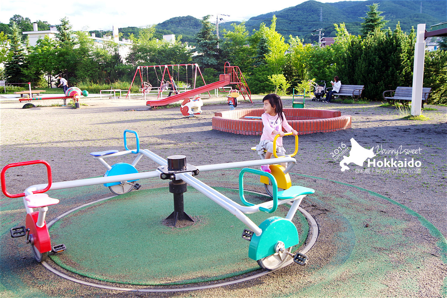 [北海道|親子|自駕] 宮の沢ふれあい公園～白色戀人公園旁的超好玩無料公園｜札幌親子景點｜溜滑梯公園｜免費景點 @兔兒毛毛姊妹花