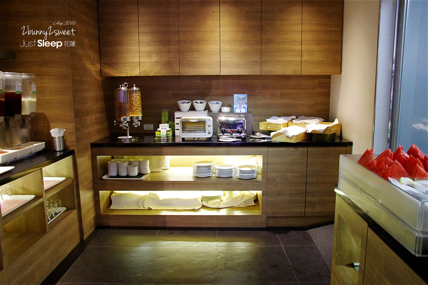 [親子飯店。花蓮] 花蓮捷絲旅 Hape 家庭房～商務旅館 x 原木玩具～ 住進花蓮捷絲旅 Hape 家庭房還需要出門玩嗎? @兔兒毛毛姊妹花